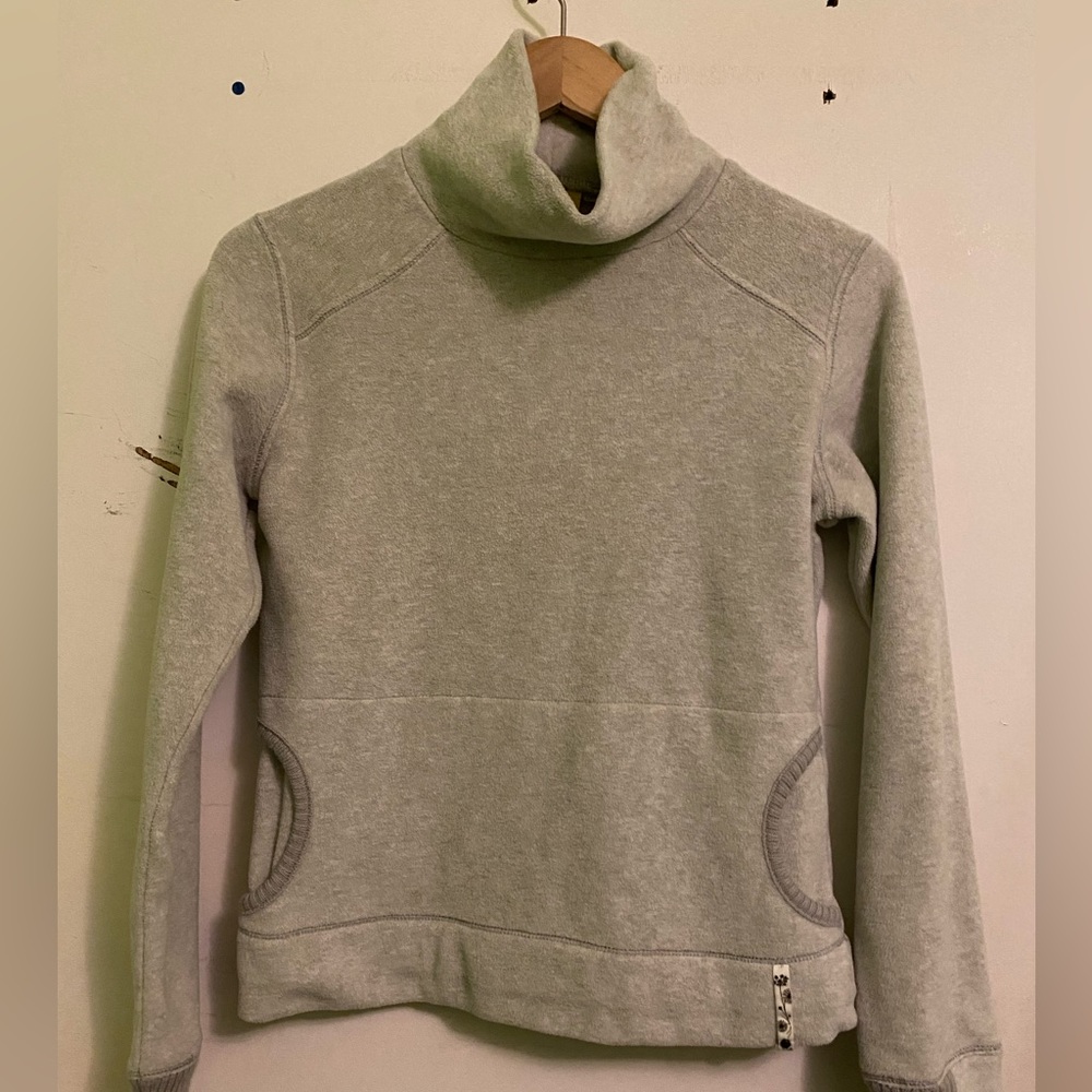 Lole pullover sweater